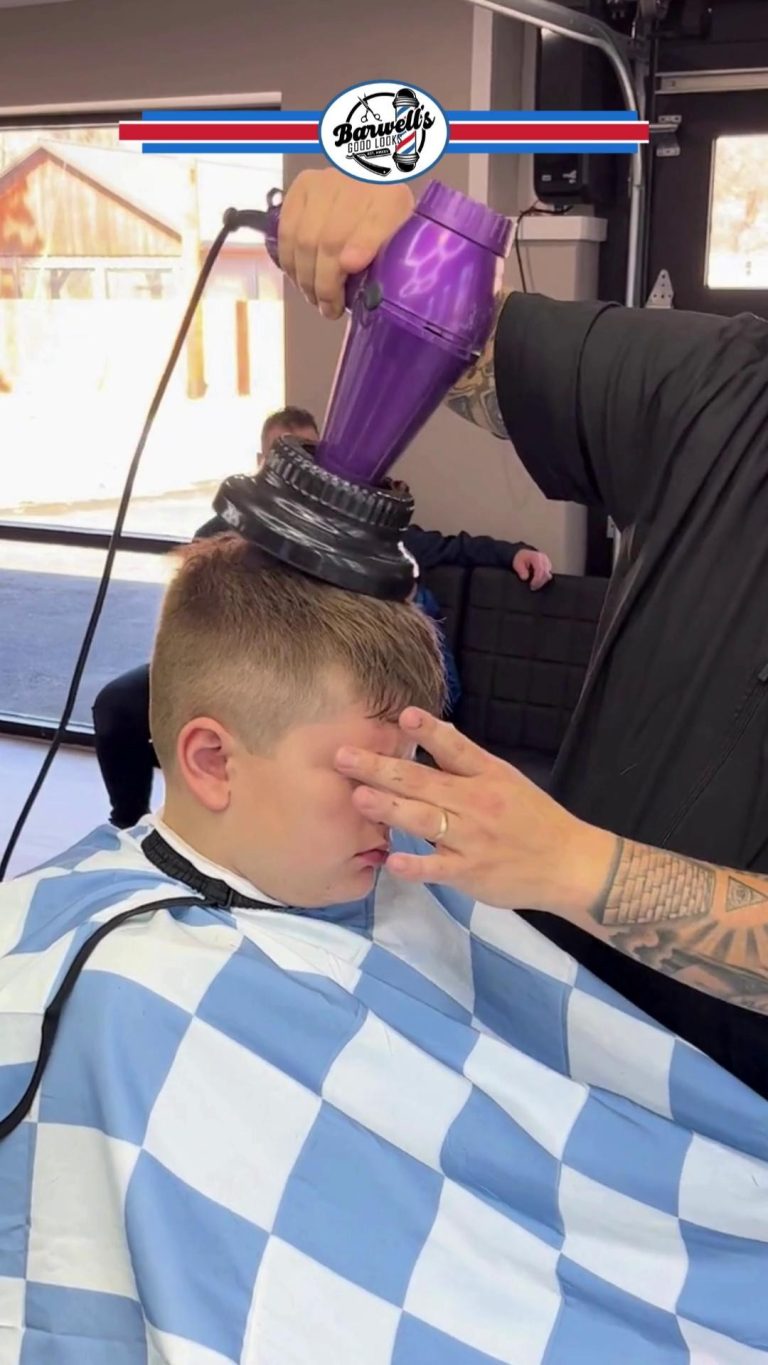 Read more about the article At Barwell’s, it’s more than just a haircut. ✂